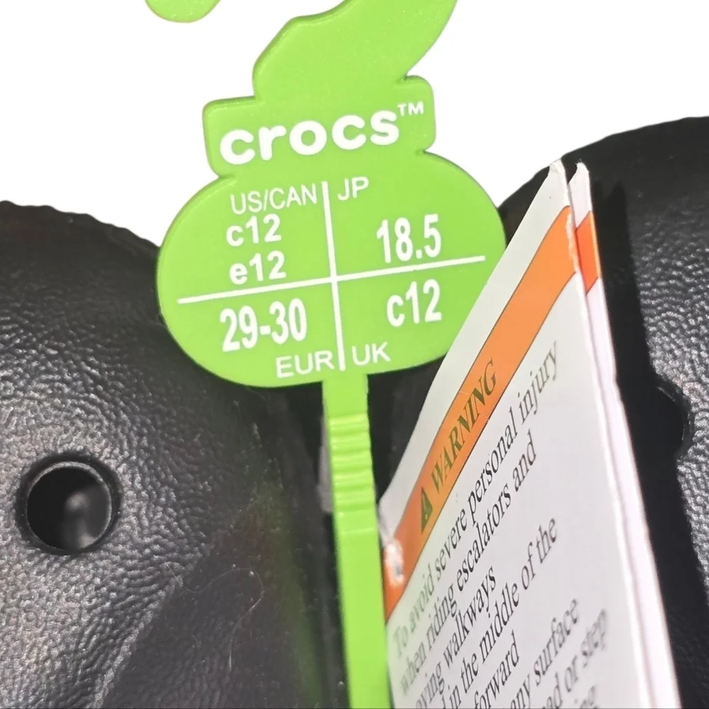 CROCS Youth Kids Black Slip-On Clogs NWT Size 12Y Streetwear Unisex